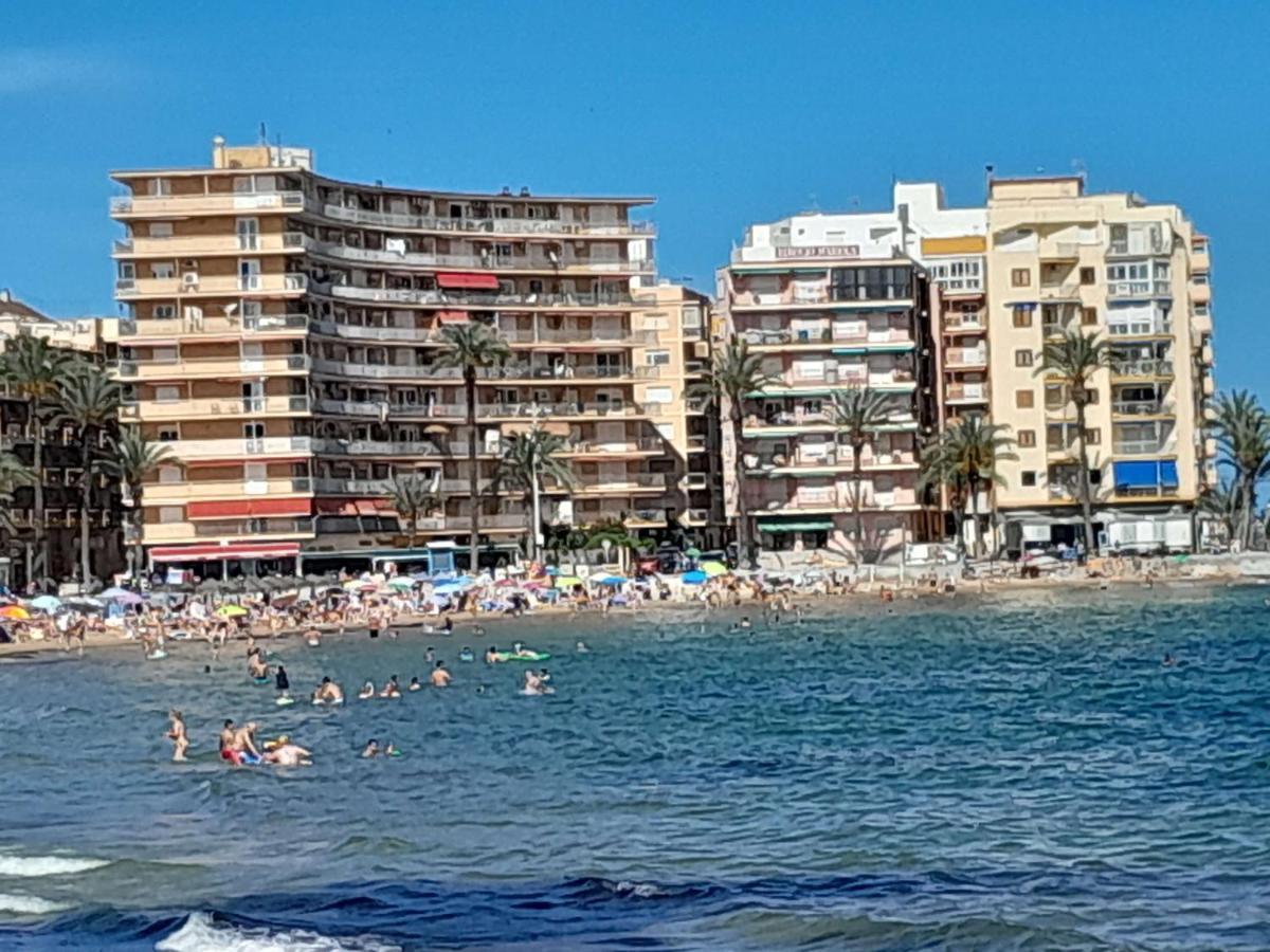 Апартаменти Stylowy Apartament Harmonia Playa Del Cura, Hiszpania Торрев'єха Екстер'єр фото