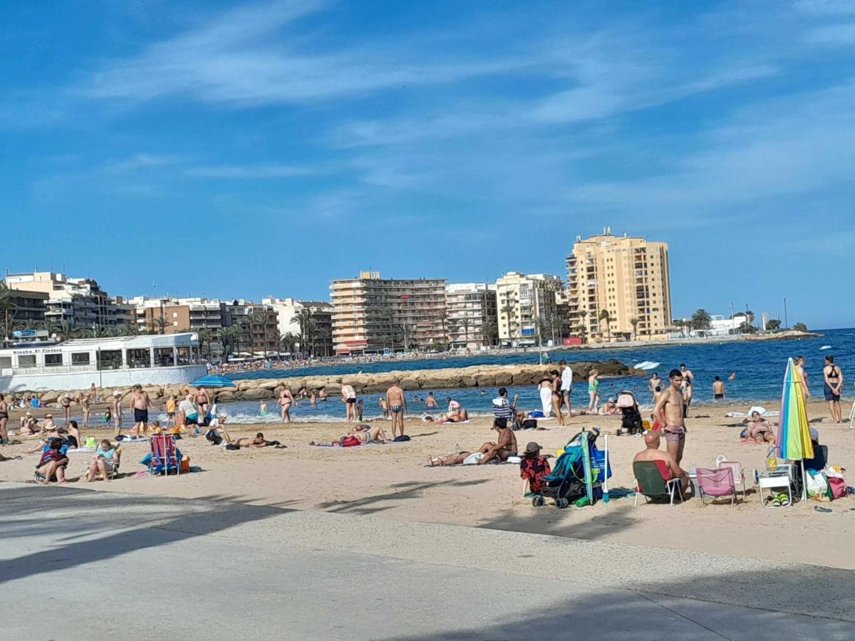 Апартаменти Stylowy Apartament Harmonia Playa Del Cura, Hiszpania Торрев'єха Екстер'єр фото